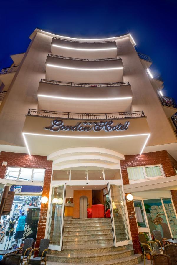 London Hotel 3*